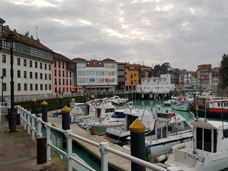 Llanes